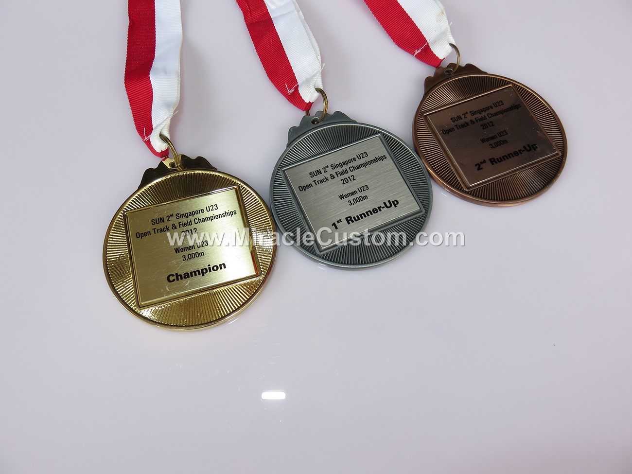 custom insert medals