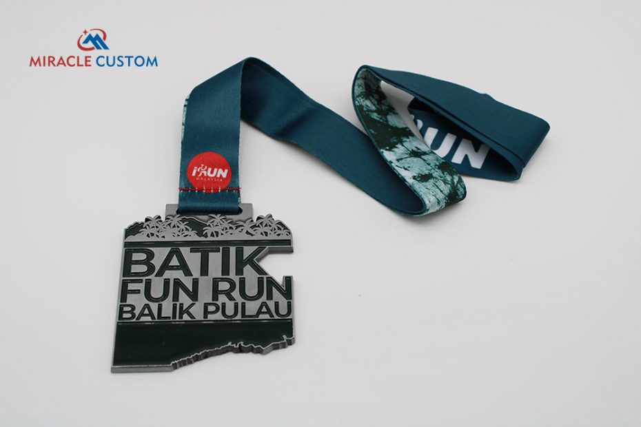 custom made fun run medals | bespoke medal factory| Miracle custom