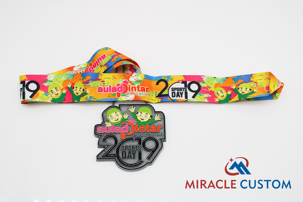 custom kids run medals