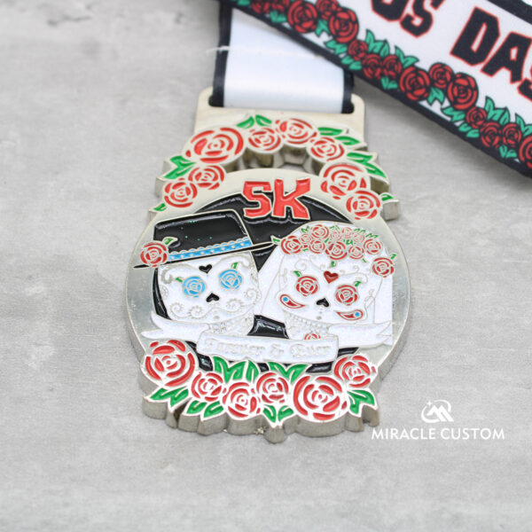 Custom Shiny Finish Glitter Medals